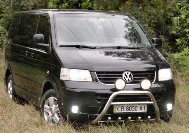Volkswagen Multivan (черный)