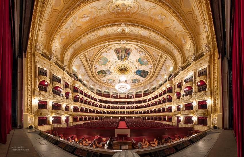 Одесса – Театр оперы и балета