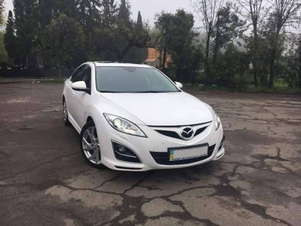 Mazda 6 (белая)