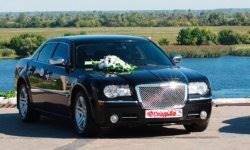 Chrysler 300C (черный)