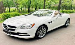 Mercedes SLK 250 белый кабриолет