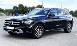 Внедорожник Mercedes GLC 300 черный