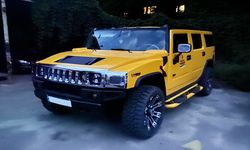 Внедорожник Hummer H2 желтый