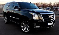 Внедорожник Cadillac Escalade черный