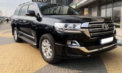 Внедорожник Toyota Land Cruiser 200 4.5d черный