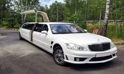 Лимузин Mercedes W221 S63 белый