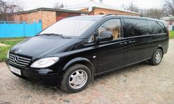 Микроавтобус Mercedes Vito Extra Long черный