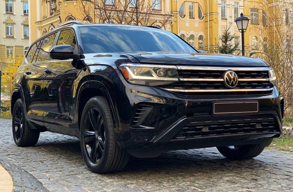 Аренда джипа Volkswagen Atlas на свадьбу трансфер