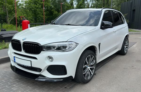 Джип на свадьбу BMW X5 белый с водителем