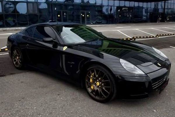 Ferrari 612 черная для фотосессии съемки аренда 