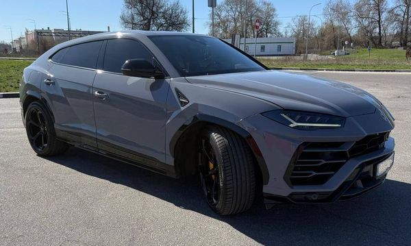 Аренда Lamborghini Urus в Киеве — с водителем или без, роскошный суперджип